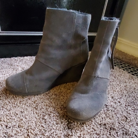 Tom's booties - Picture 4 of 4